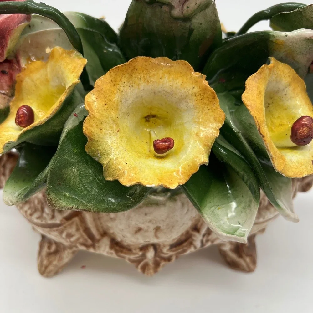 Capodimonte Italy Handcrafted Porcelain Floral Centerpiece Bowl Original Tag